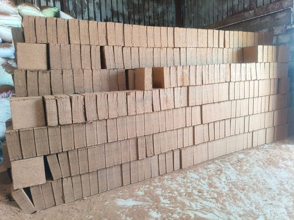 Coco Peat Blocks Rows