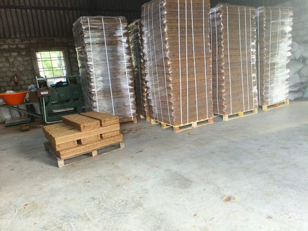 Coir Warehouse Packed Pallets