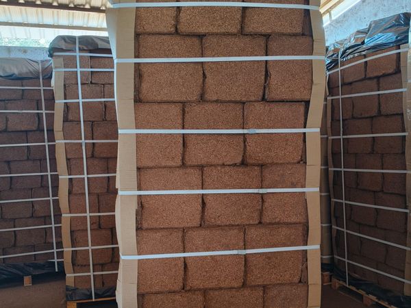 Strapped Coco Peat Bricks Pallet